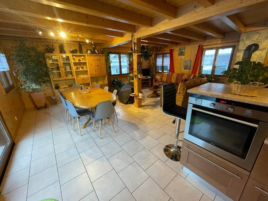 La Grange A Coco Avec Jacuzzi Villa Bourg-Saint-Pierre Buitenkant foto